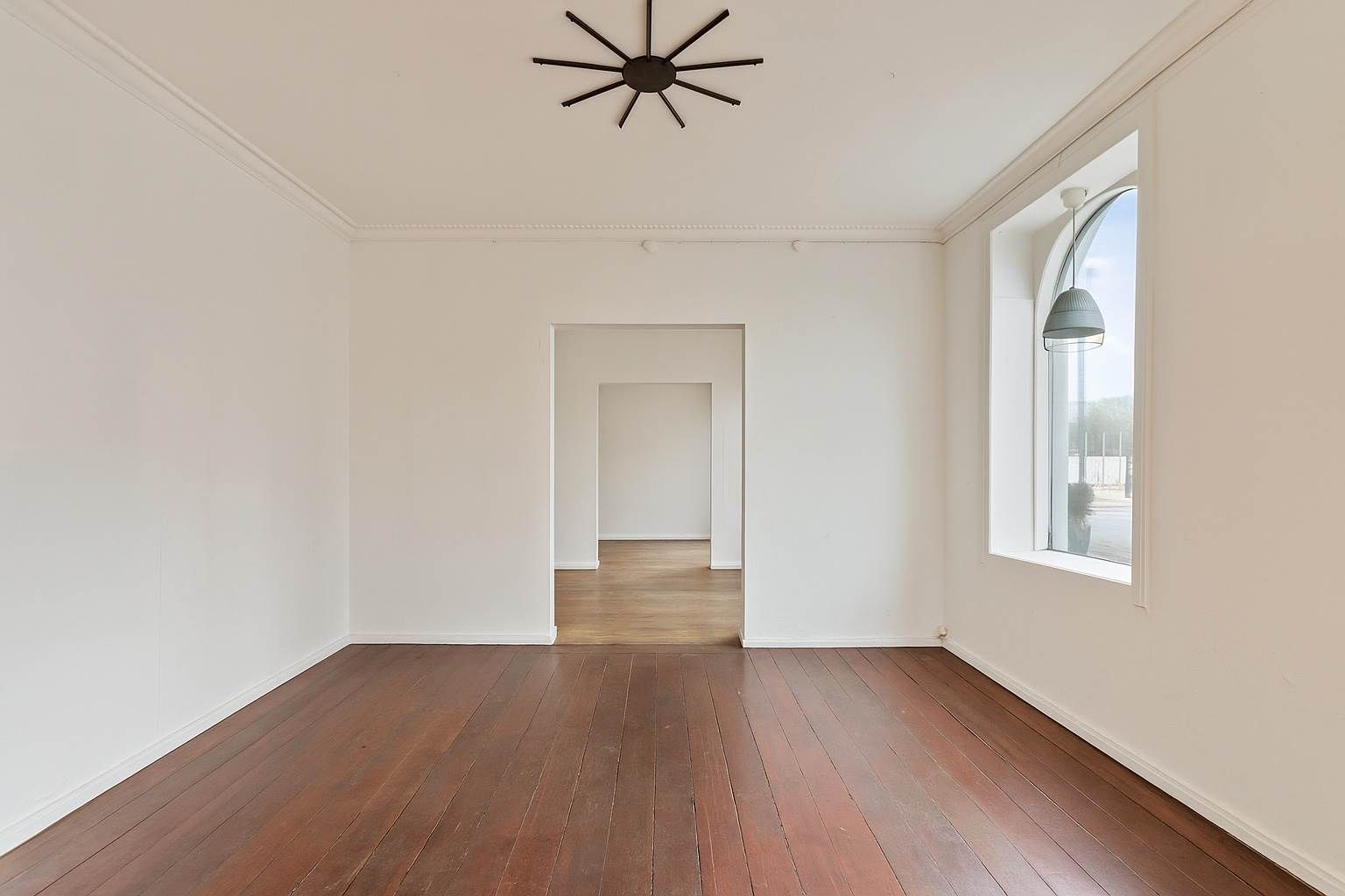 Forsidebillede af lokale