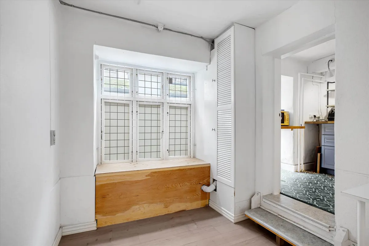 Forsidebillede af lokale