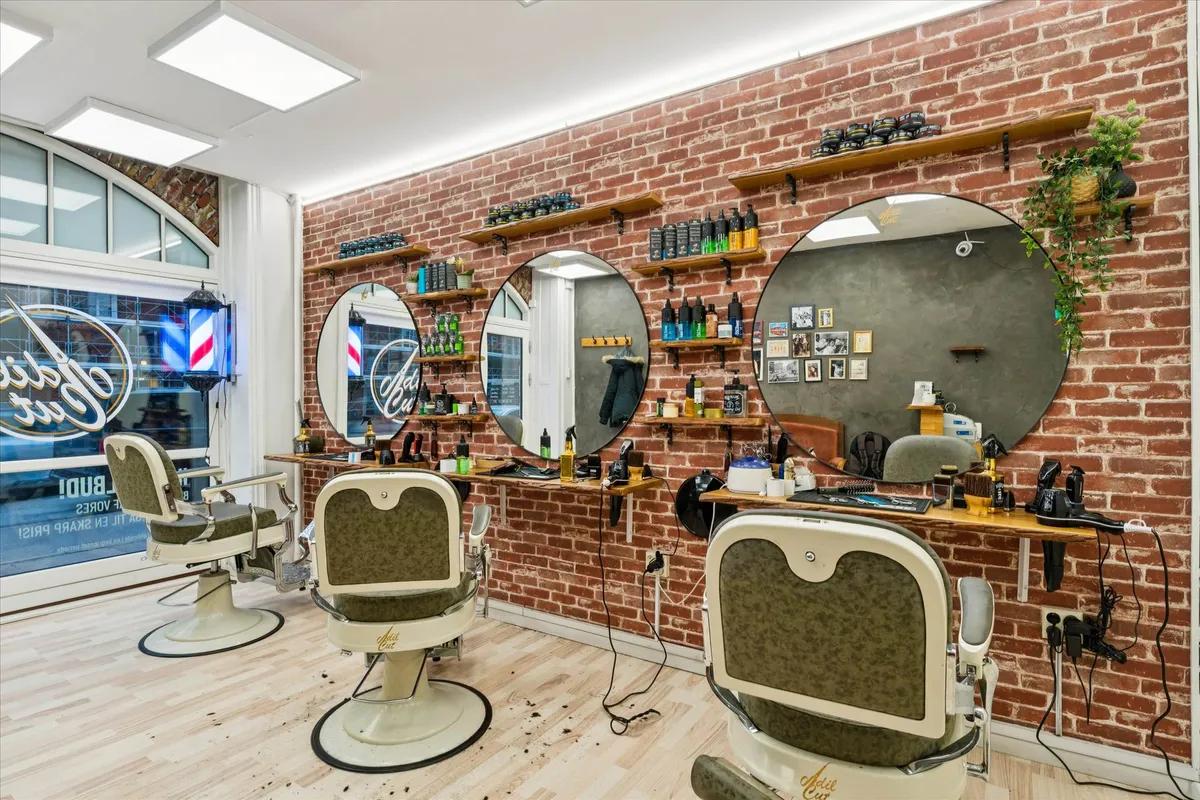 Forsidebillede af lokale