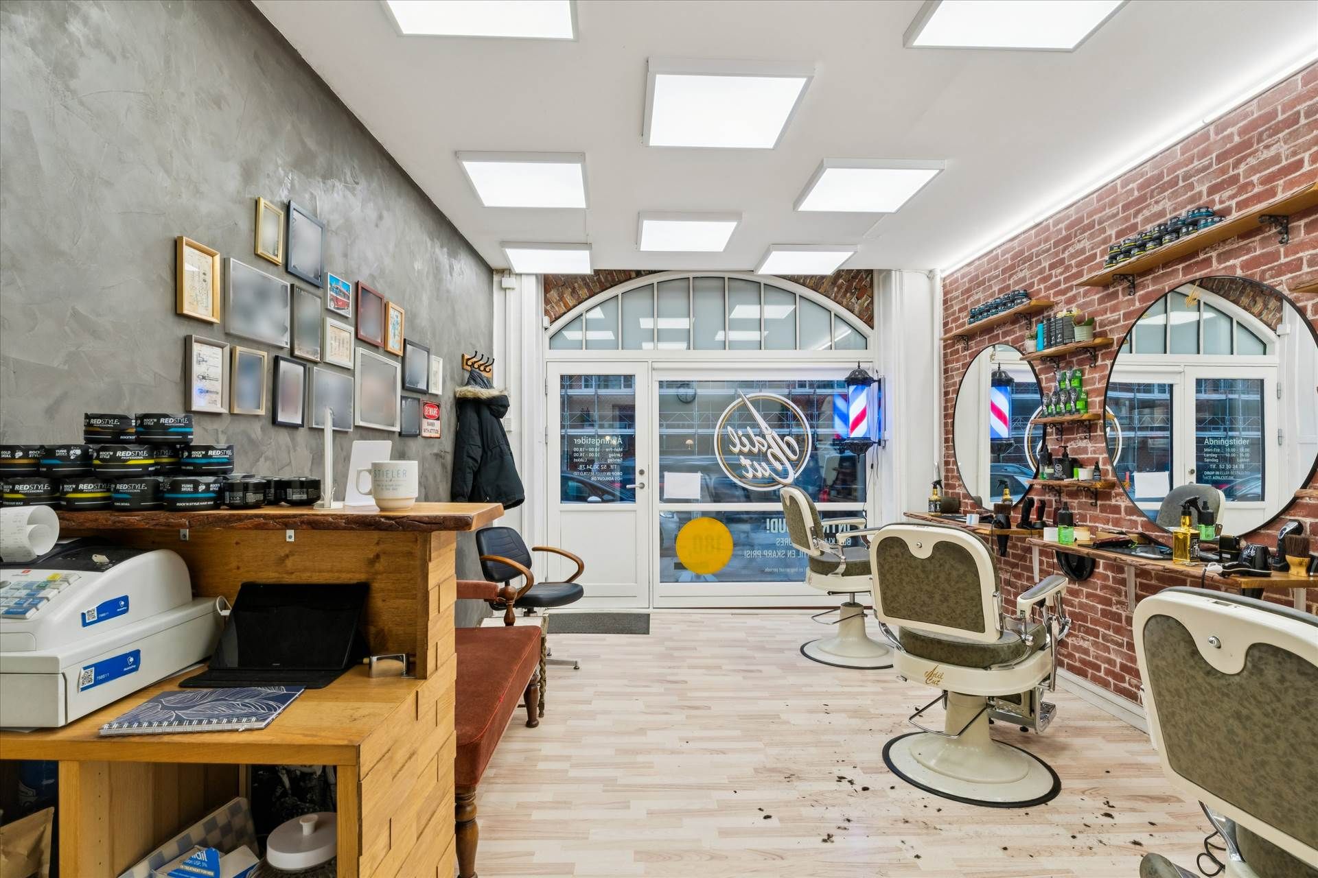 Forsidebillede af lokale