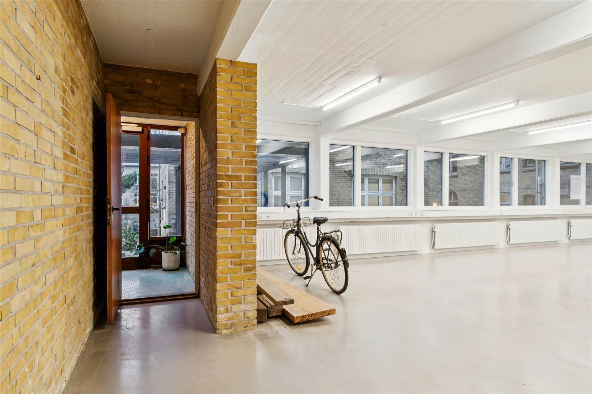 Forsidebillede af lokale