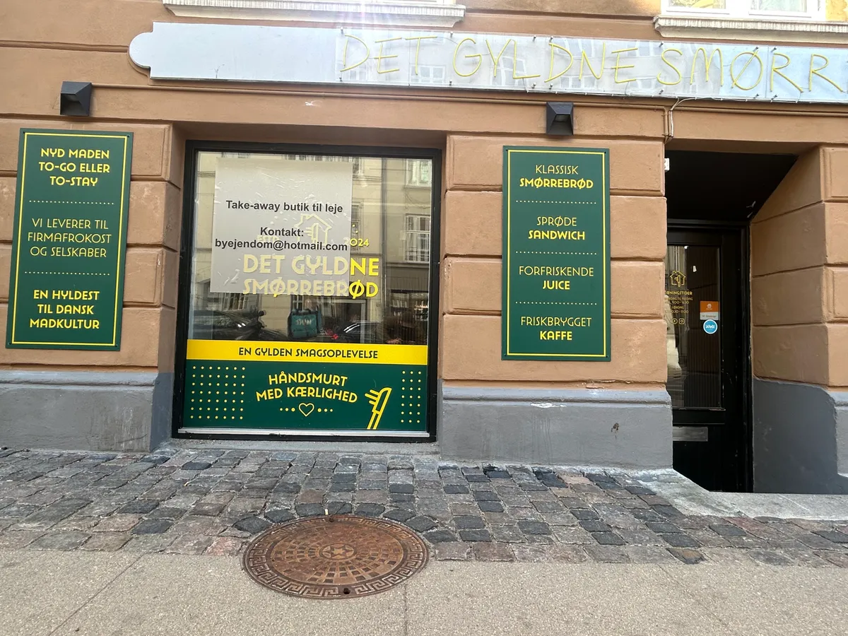Take-away butik lejes i København Ø. Kontakt byejendomm@hotmail.com. Butik med salg af klassisk smørrebrød, friskbrygget kaffe og juice