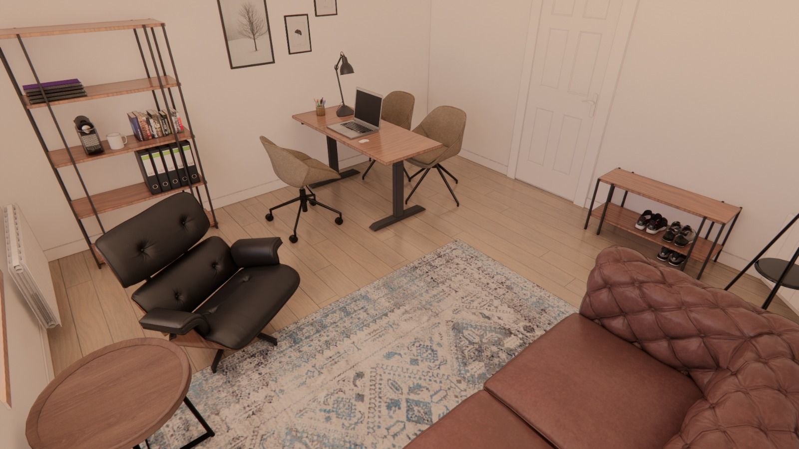 Kontor med højt loft og lyse gulve. Bord med computer og lampe. Træhylde med papirer. Stolen og sofa. Billeder på væggen. Møbler og tæppe på gulvet.
