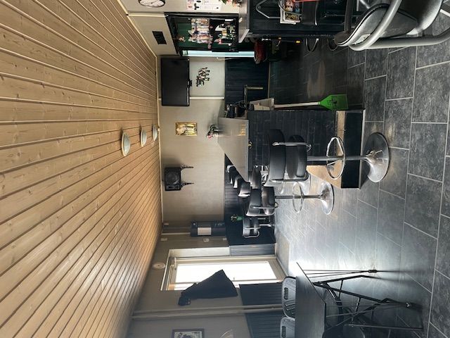 Lejlighed med terrasse og udsigt i Gl. Ringstedvej 26 i Holbæk. Stueetagen med moderne interiør, fuldt udstyret køkken og