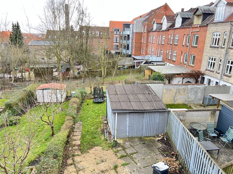 Frederikshavnsgade 34, 7000 Fredericia. Forskud 1.190 kr. Velholdt lejlighed i godt vedligeholdt ejendom