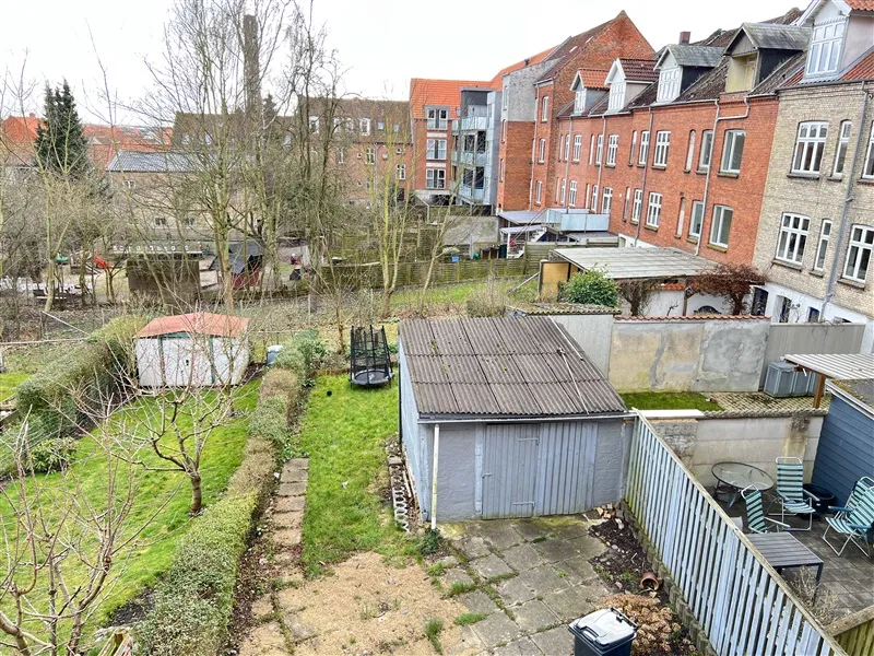 Frederikshavnsgade 34, 7000 Fredericia. Forskud 1.190 kr. Velholdt lejlighed i godt vedligeholdt ejendom