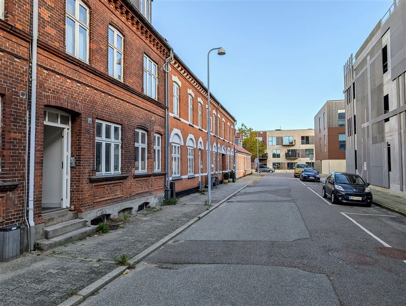 Afkast 6,27% Ejendomme til Salg på Sundegade 11, 13 og 15. Frederiksvej 11, 13 og 15 i Fredericia. Frederiksvej Frederiksvej