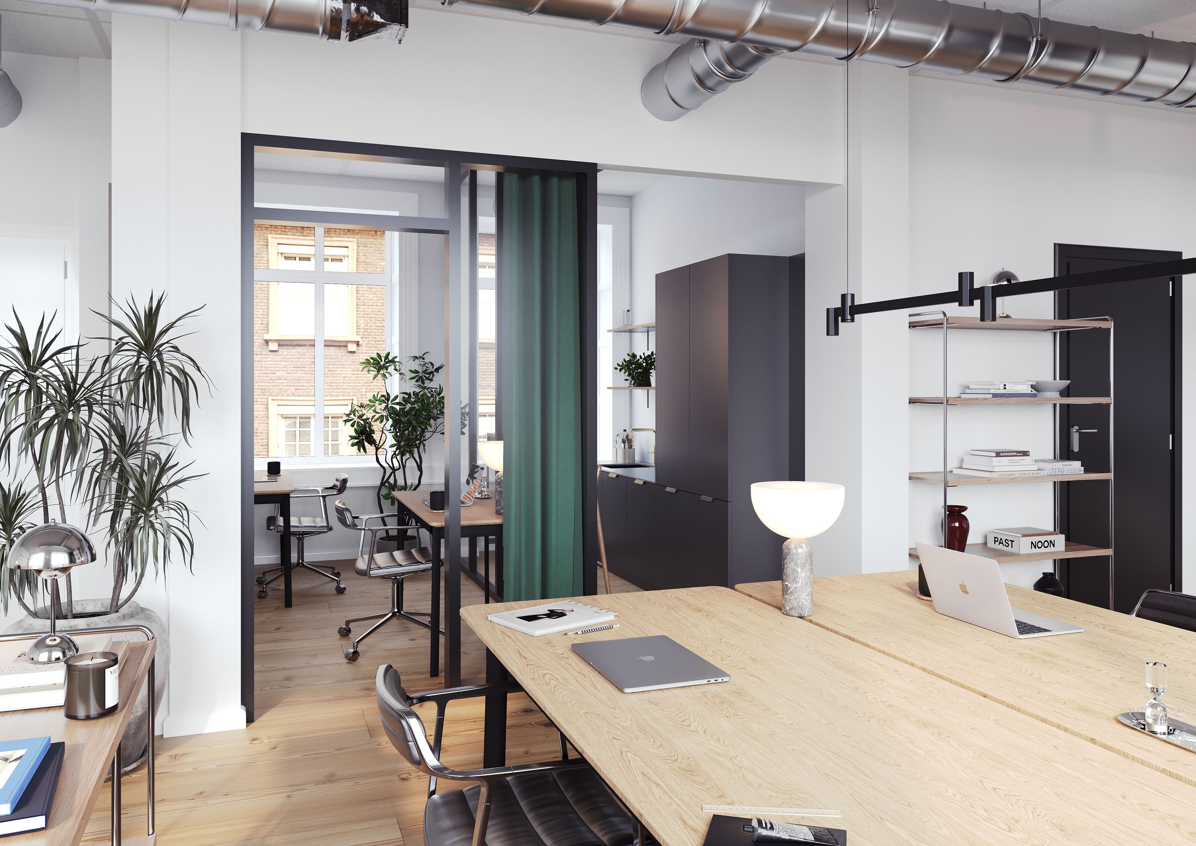 Kontor med moderne møbler og en grøn plante ved vinduet, lamper og en åben dør til et særligt værelse med skrivebord og stol