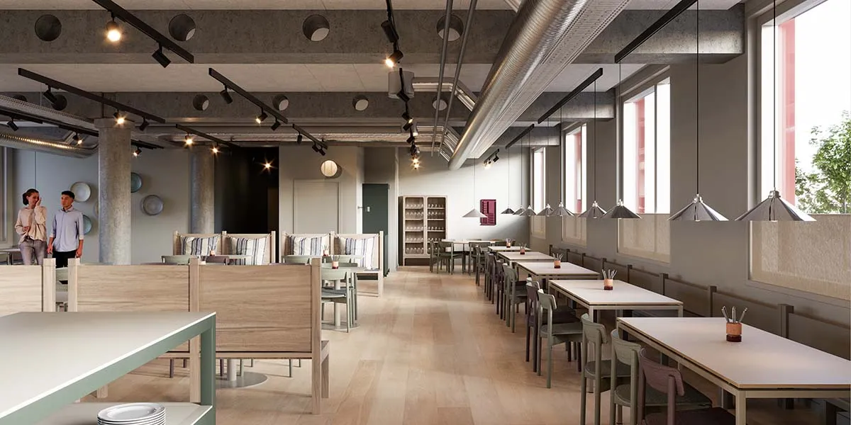 Moderne indretning af en restaurant med højt loft, lange træborde og stole, lysekroner og lyse pletter på loftet, samt