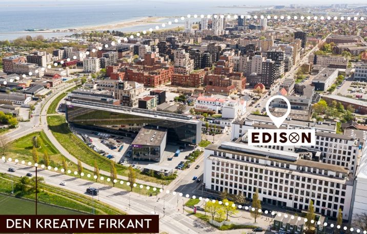 Bybilled med fabrikstils kontorbygning Edison og Den Kreative firkant. Stort kontor med sandblæste søjler og glasvægge