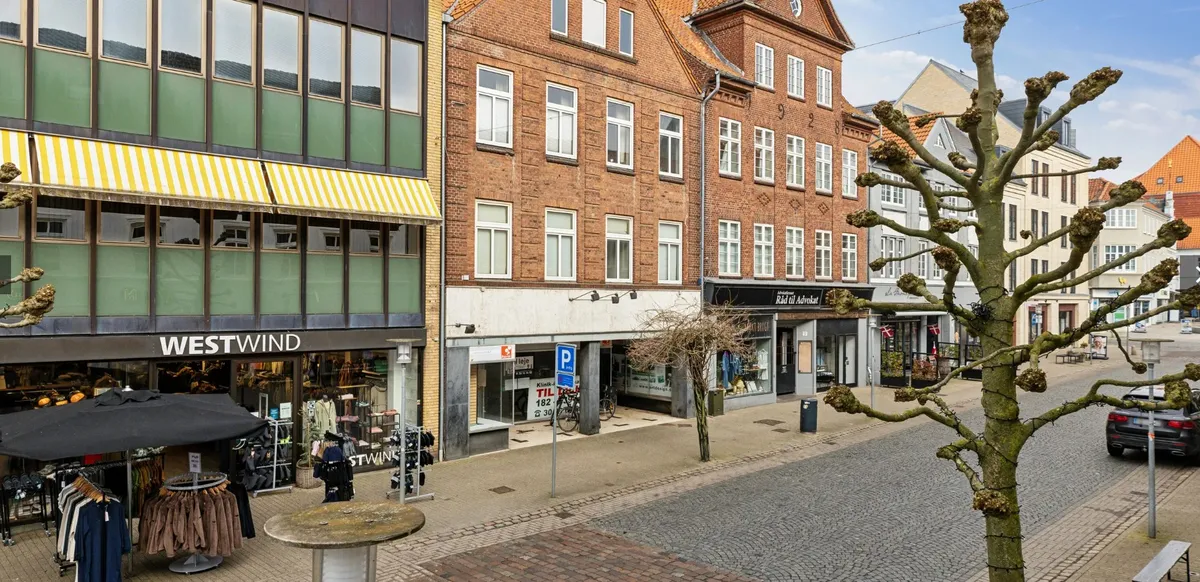 Butikslejemål i Sønderborg med adgang til gågade og høj fodgængertrafik