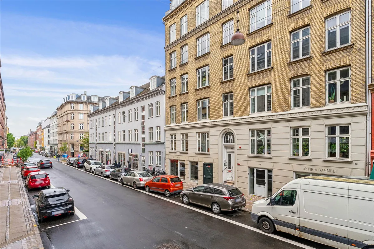 Et erhvervslejemål med forretning på Griffenfeldsgade 10, der ligger på Nørrebro i København